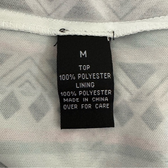 AGB Blouse Tribal Geometric Pattern Petal Pink Elastic Hem Flowy Blouse Size M - Picture 8 of 9